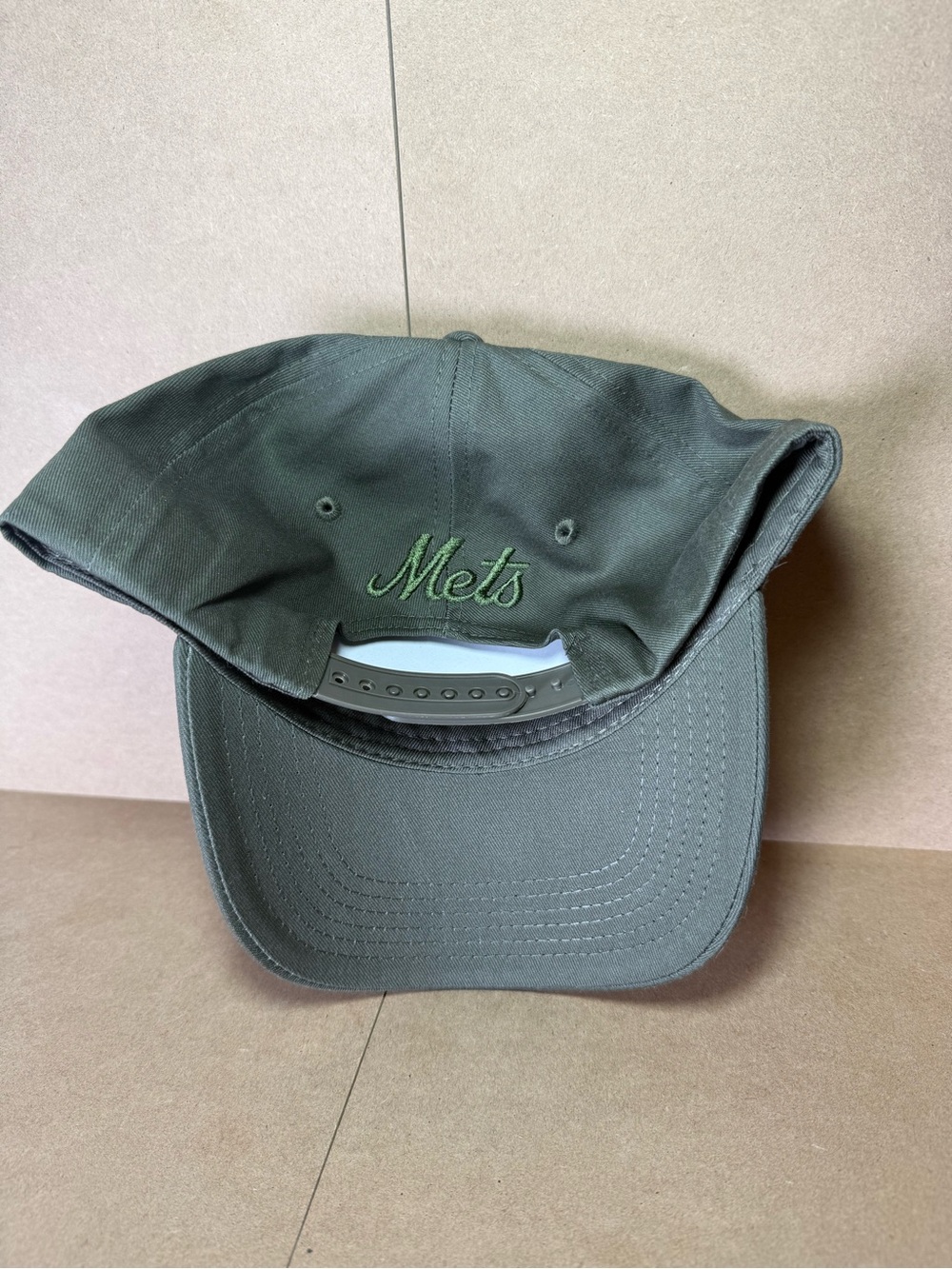 NY Mets Stadium Giveaway Military Appreciation Camo Green Snapback Hat NWT - Picture 3 of 5